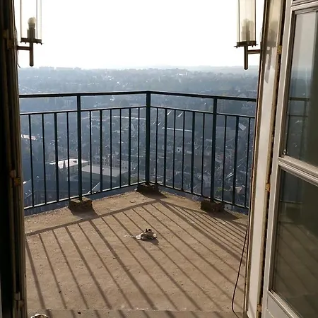 Les Terrasses De La Tour Апартаменты Амьен